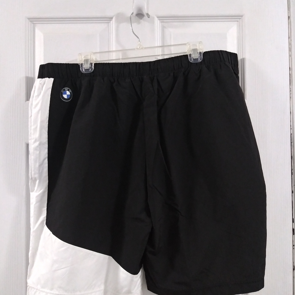 ❗❗SOLD❗❗🆕Puma BMW Motorsport Street Wove Shorts - Picture 2 of 5